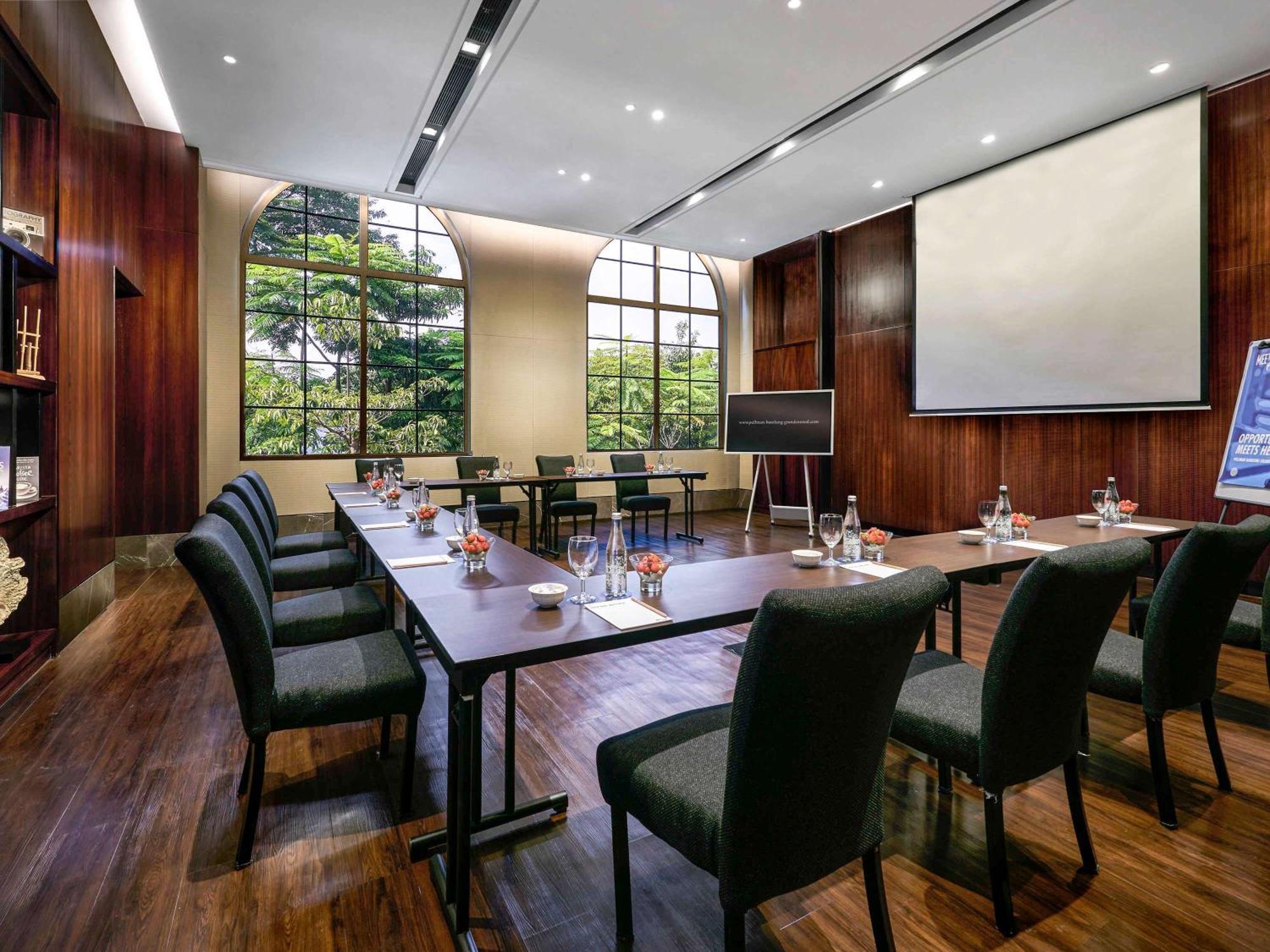 Pullman Bandung Grand Central 외부 사진